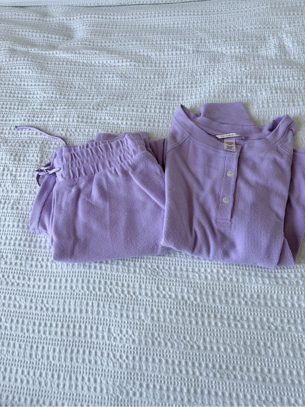 WomansLavender Waffle-Knit Pajama Set - Comfortable Sleepwear